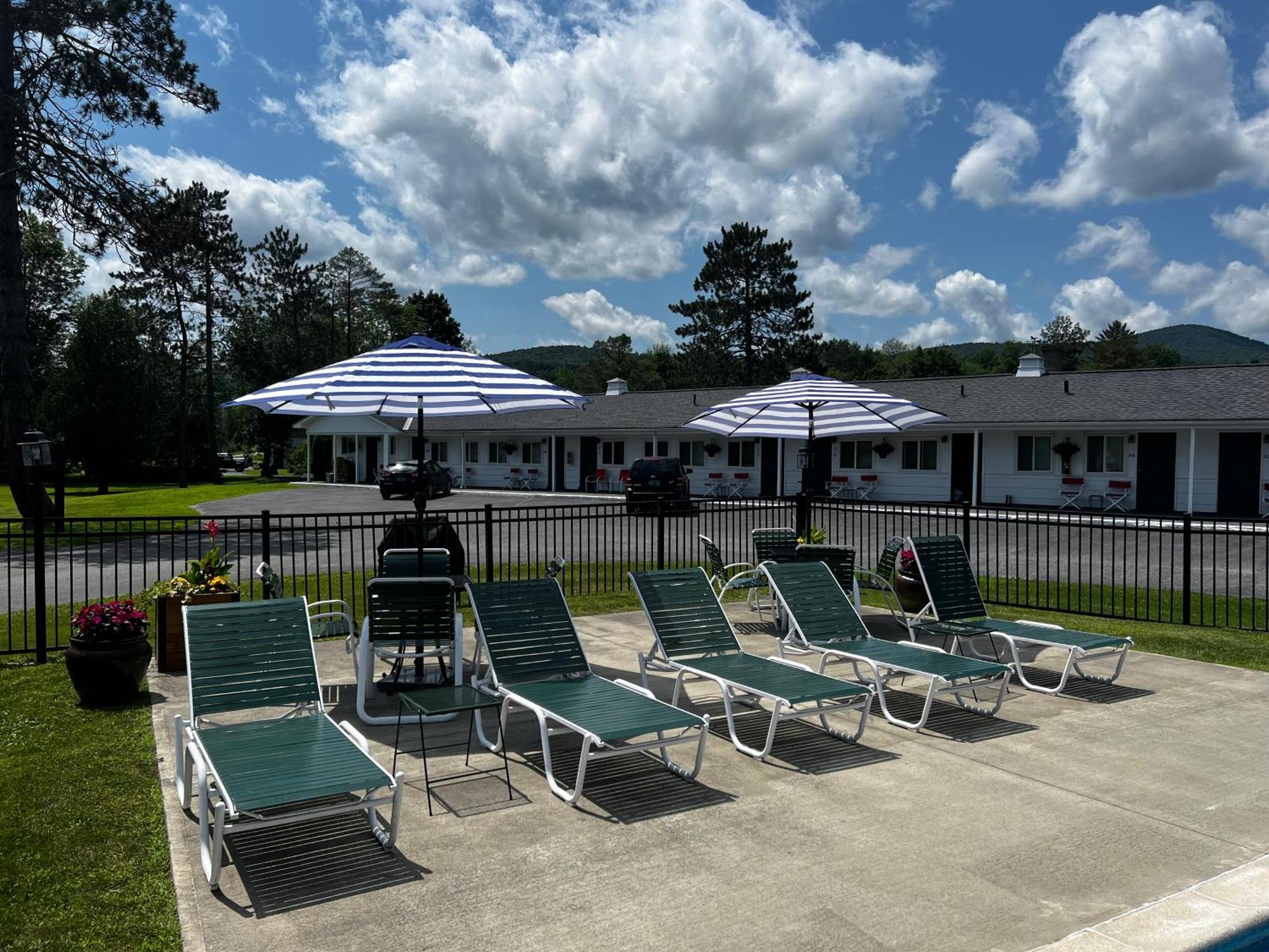 Stowe Motel & Snowdrift Esterno foto